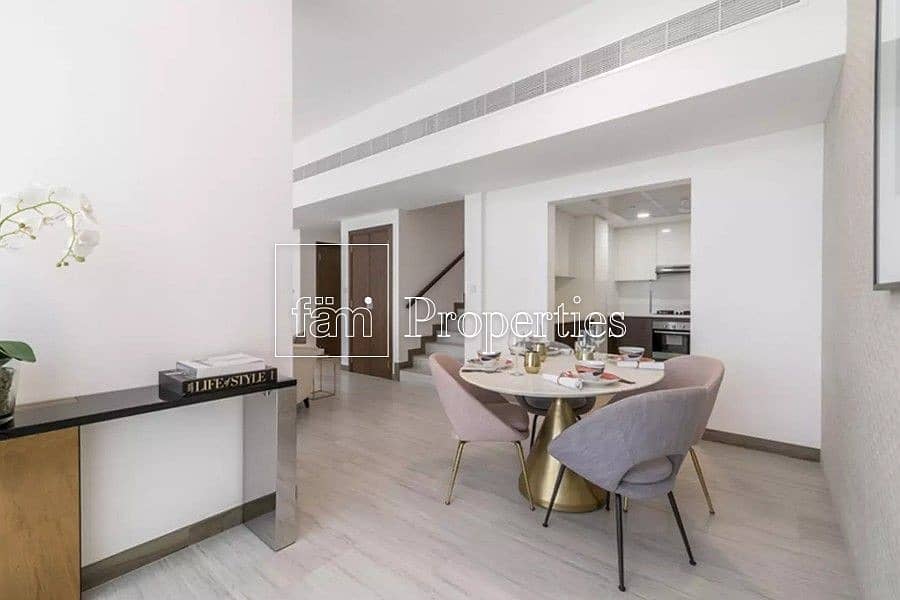Brand New | Luxury 2 BR Duplex | Tenanted Brand New | Luxury 2 BR Duplex | Tenanted