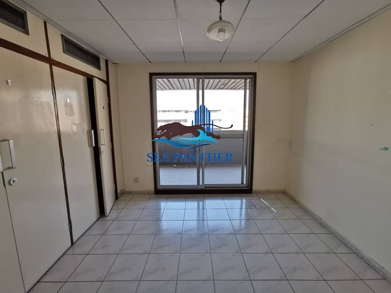 6 2 BR Apartment  for rent  in Deira | Bachelors Allowed