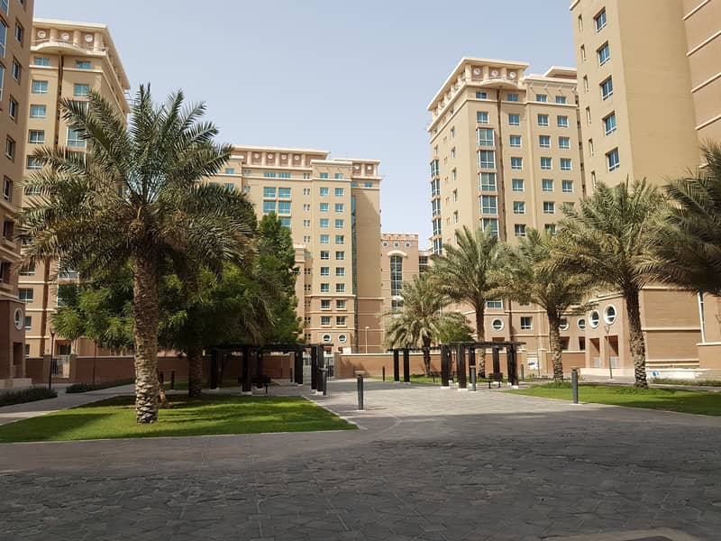 Hot 2 master bed room + Shared Pool +Gym +Garden 1 Minute walk to Mall Hot 2 master bed room + Shared Pool +Gym +Garden 1 Minute walk to Mall
