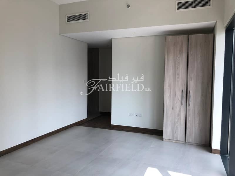 8 Brand new modern 2BR Apt