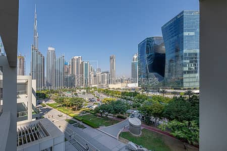 Gorgeous Views from Rare Triplex Podium Villa Gorgeous Views from Rare Triplex Podium Villa