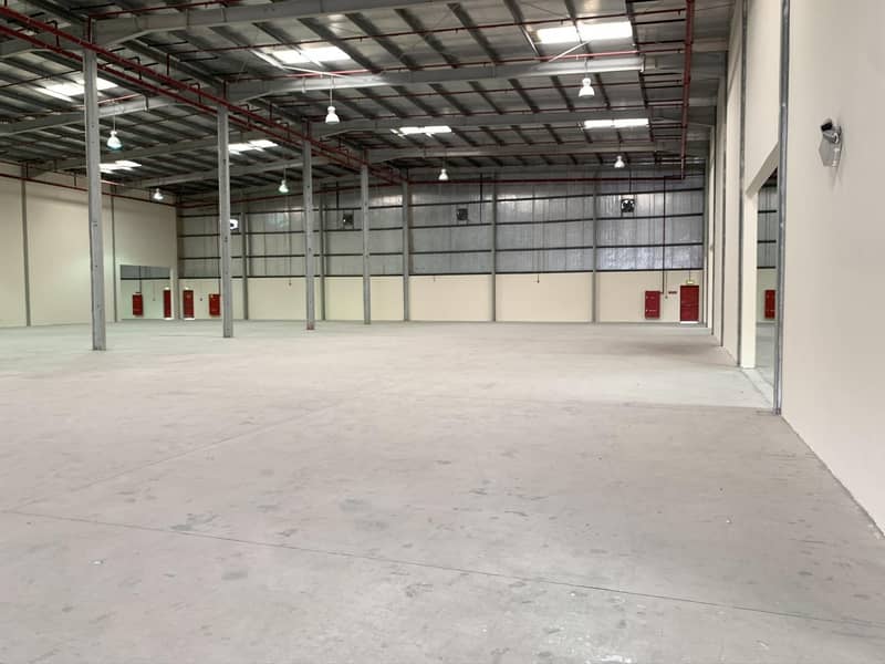 18 Independent Warehouse I JAFZA SOUTH I Private Parkings