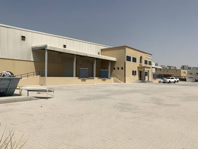 21 Independent Warehouse I JAFZA SOUTH I Private Parkings