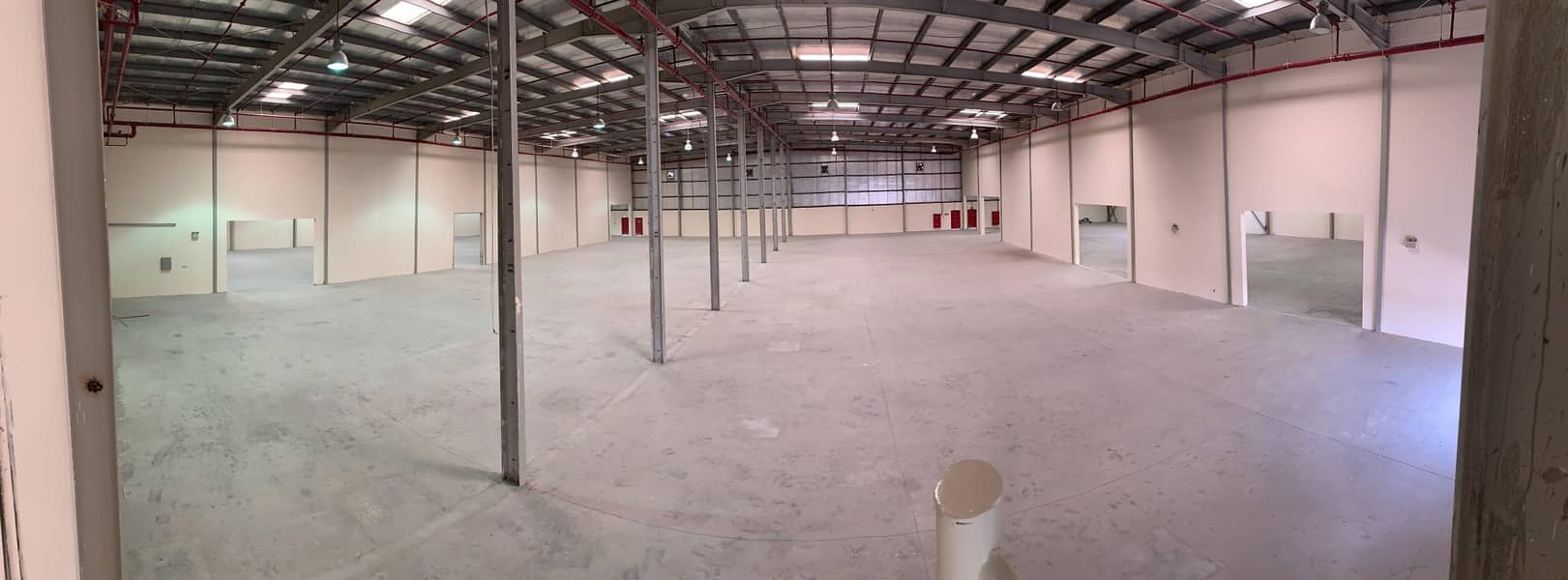 41 Independent Warehouse I JAFZA SOUTH I Private Parkings