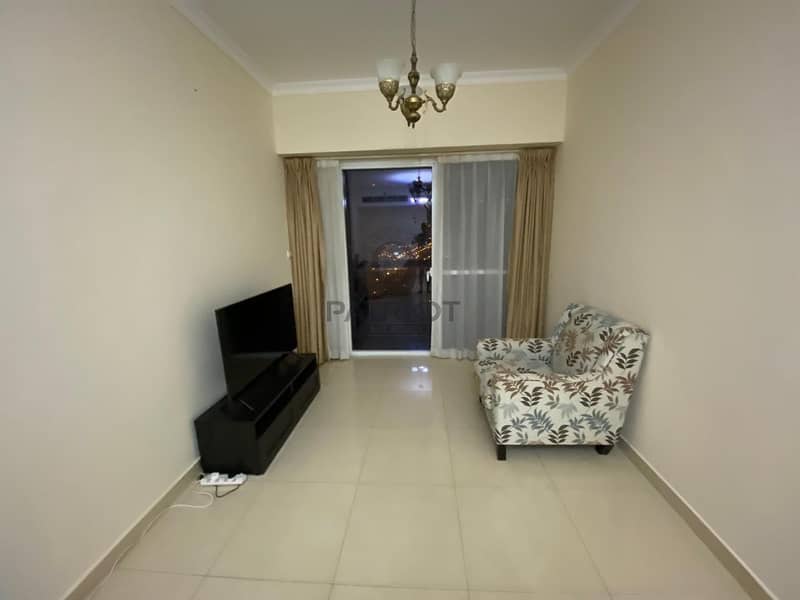 42 New Dubai Gate 1 Closed to metro 1 Bedroom Apartment available for rent