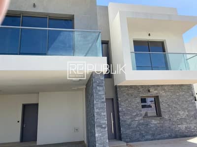 Tremendous 4BR Duplex Type X Available Now Tremendous 4BR Duplex Type X Available Now