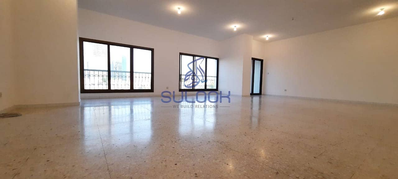 Wide and Spacious 3BHK on Corniche with Balconies
