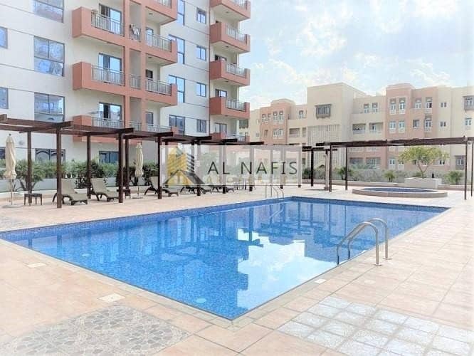 24 3 BR + Maids With Beautiful View Front Metro