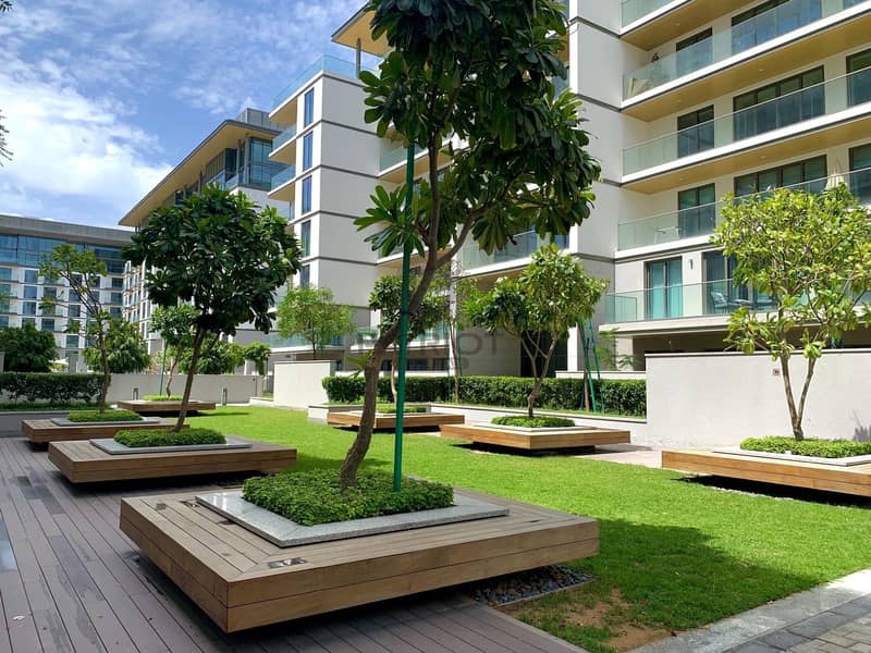 Spacious Studio in the heart of Dubai with stunning views Spacious Studio in the heart of Dubai with stunning views