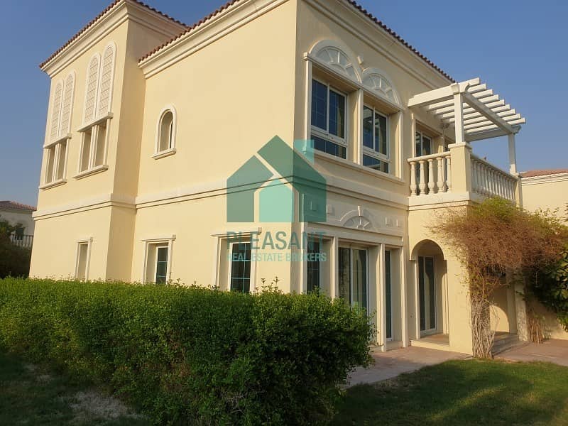 Open House|Fancy Garden|Right bang on Park|Vacant Open House|Fancy Garden|Right bang on Park|Vacant