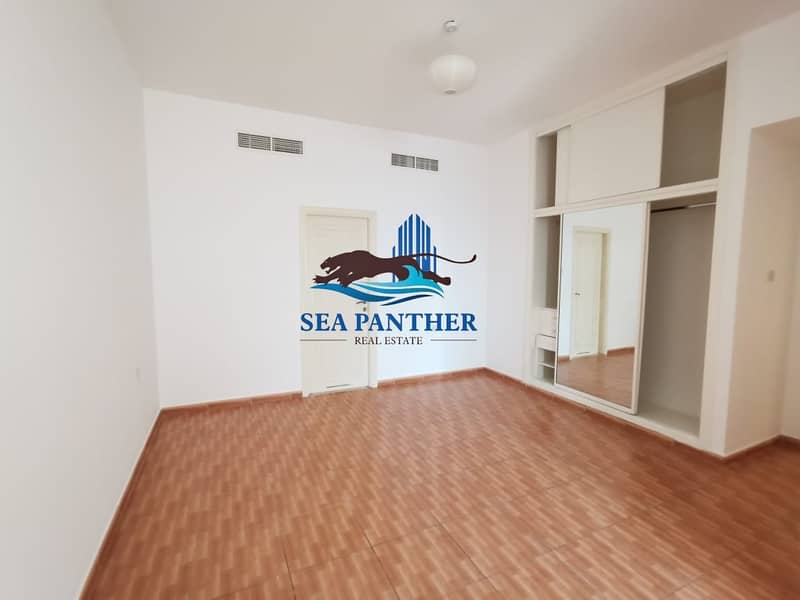 5 Spacious 3 bedroom apartment available for rent in Maktoum Residence Building Deira
