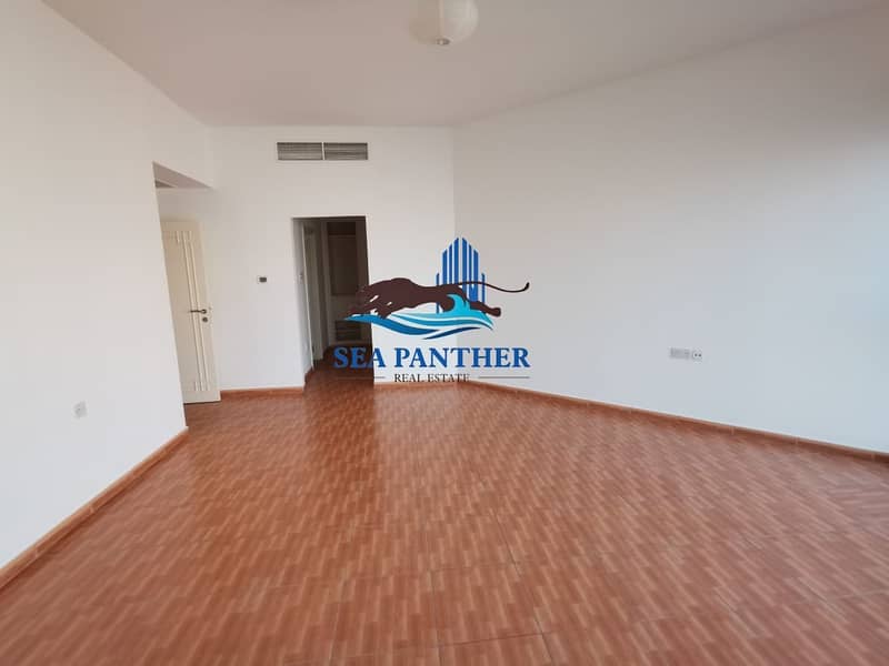 12 Spacious 3 bedroom apartment available for rent in Maktoum Residence Building Deira