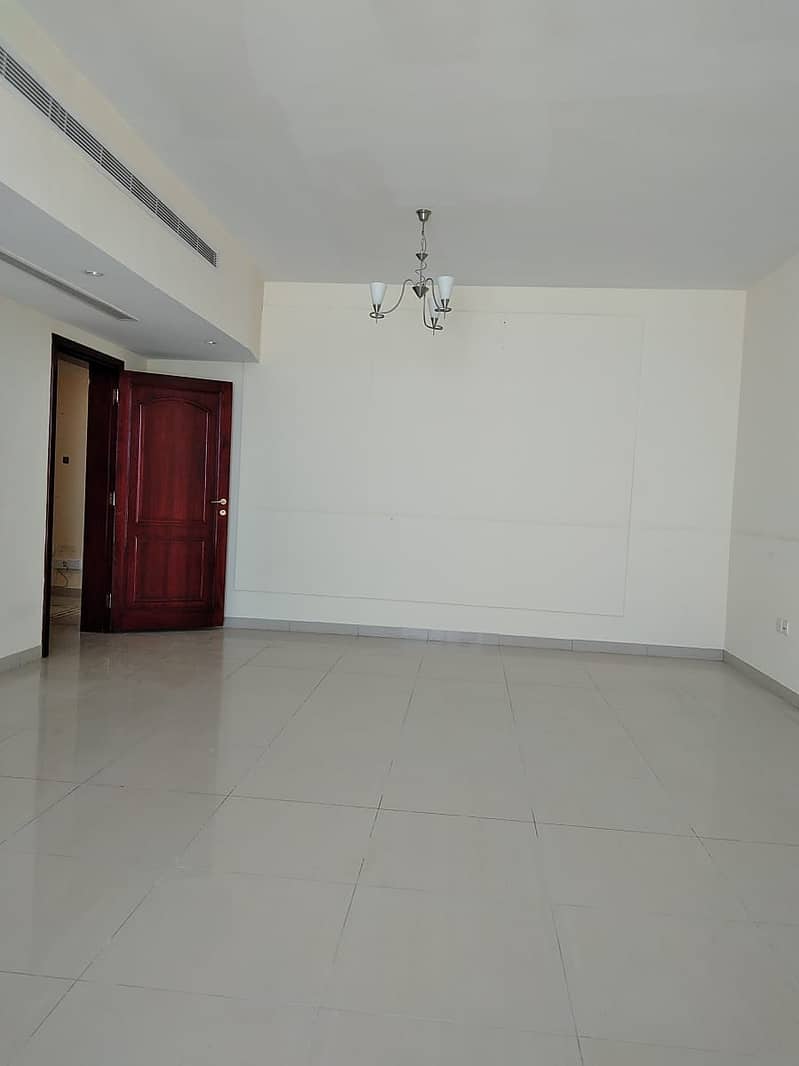 7 Fantastic Get 3bhk For Family With Terrace in Villa at Baniyas East