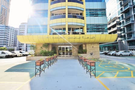 Spacious Designer Furbished 2 BR Close to Metro Station Spacious Designer Furbished 2 BR Close to Metro Station
