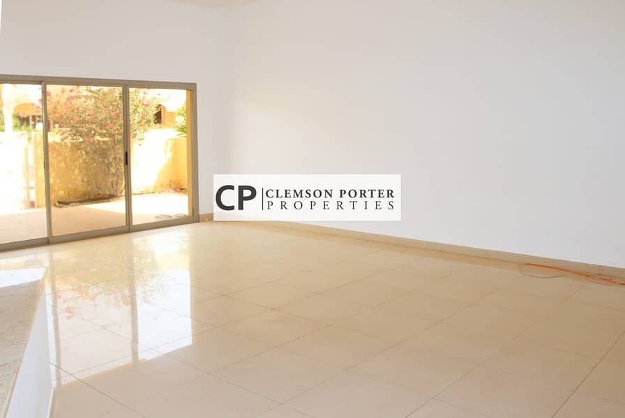 Huge 4 Bed + Maid room Villa For Rent at Amazing Location
