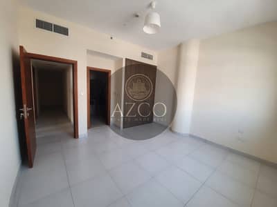 Perfectly size Unit | Huge Balcony | Close Kitchen