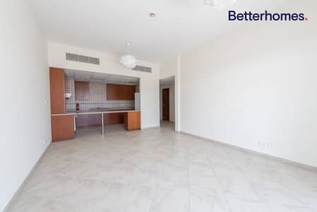 Nice Layout | Garden View | Huge Balcony Nice Layout | Garden View | Huge Balcony