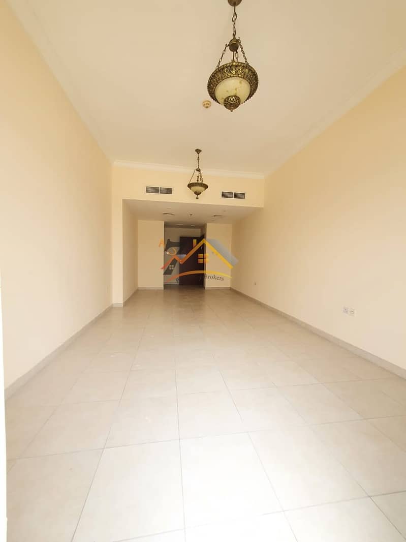4 1 Month free Chiller Free 1 BR | Close To Metro | Multiple Options-Ready to move-Barsha heights-Tecom dubai