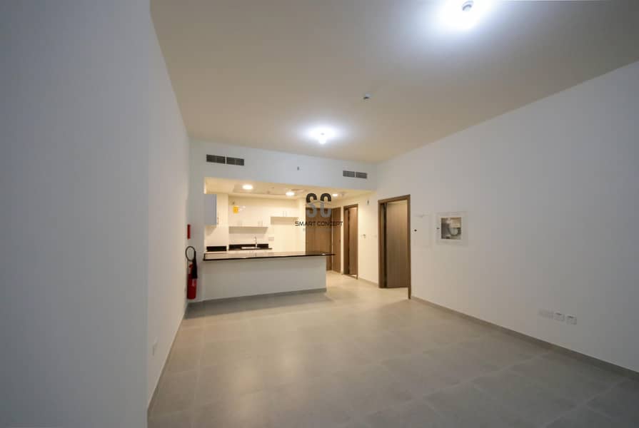 4 Luxury Experience | beautiful Balcony | All Facilities