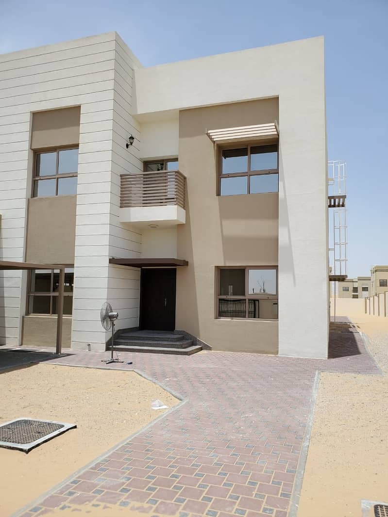 HUGE LUXURY 5BEDROOM VILLA FOR RENT 115k in 1chqs AVAILABLE IN SHARJAH GARDEN CITY CALL 055_2260846