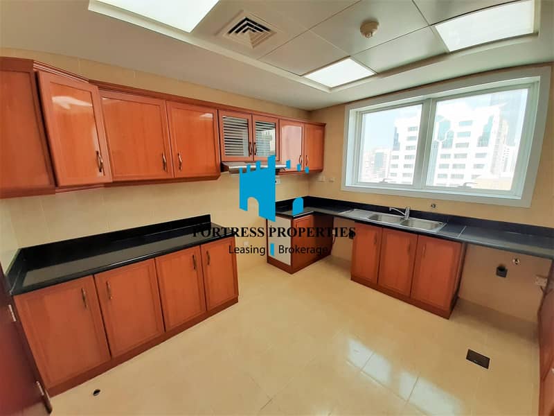 49 Gorgeous 3BHK - Elevated Home On Corniche Area | UNDERGROUND Parking !!!