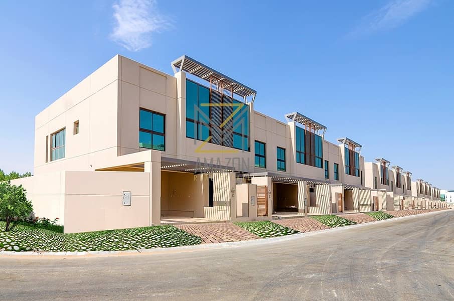 luxury villa in best location at meydan city ready to move Now