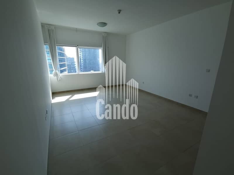 Large One Bedroom apartment 1Bedroom Unfurnished