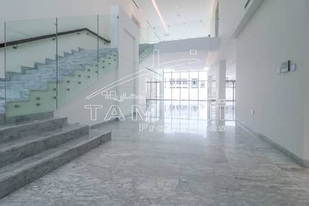 Furnished 6 BR Contemporary Villa | Prime Location Furnished 6 BR Contemporary Villa | Prime Location