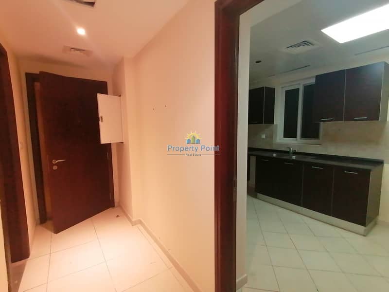 4 Best Price |  Clean 3-bedroom Unit with Parking | Istiqlal Street