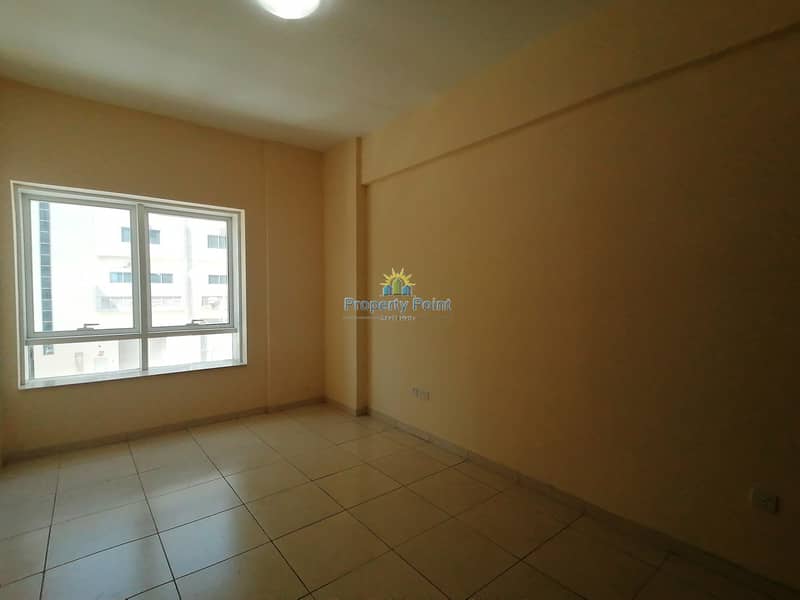 9 Best Price |  Clean 3-bedroom Unit with Parking | Istiqlal Street