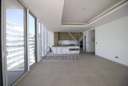 Exclusive Luxurious 2 BR Beachfront Apt | Sea View Exclusive Luxurious 2 BR Beachfront Apt | Sea View