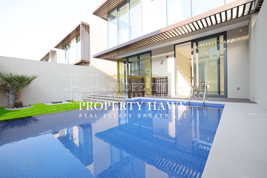 Stunning Villa |Private Pool | Luxury Living