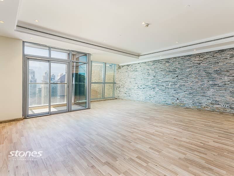 Spacious|Natural Light|High floor|Chq Negotiable