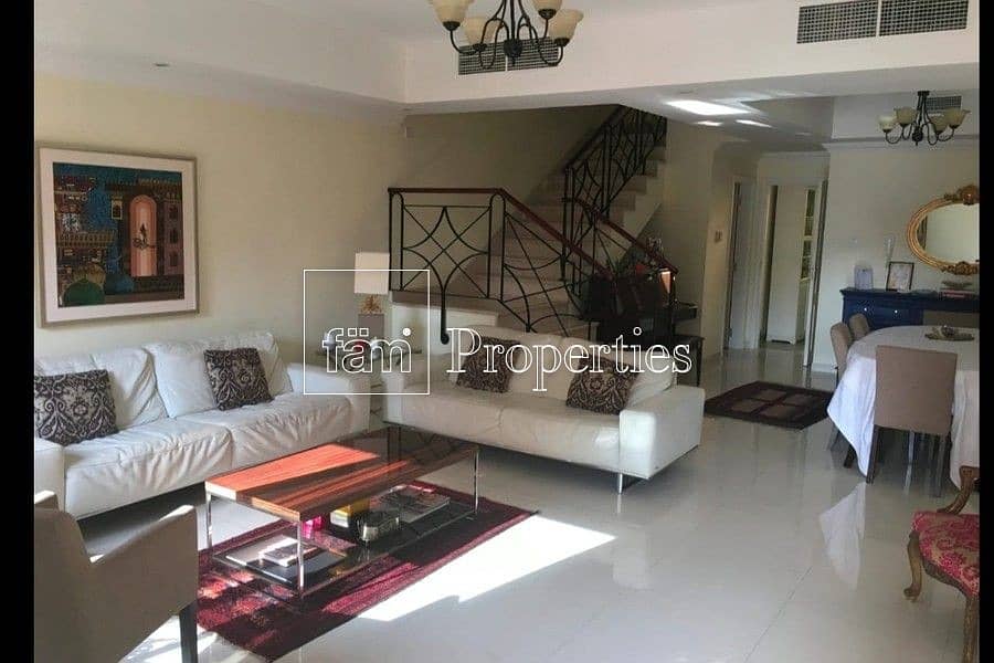 3BR TH | Close to Park 3BR TH | Close to Park