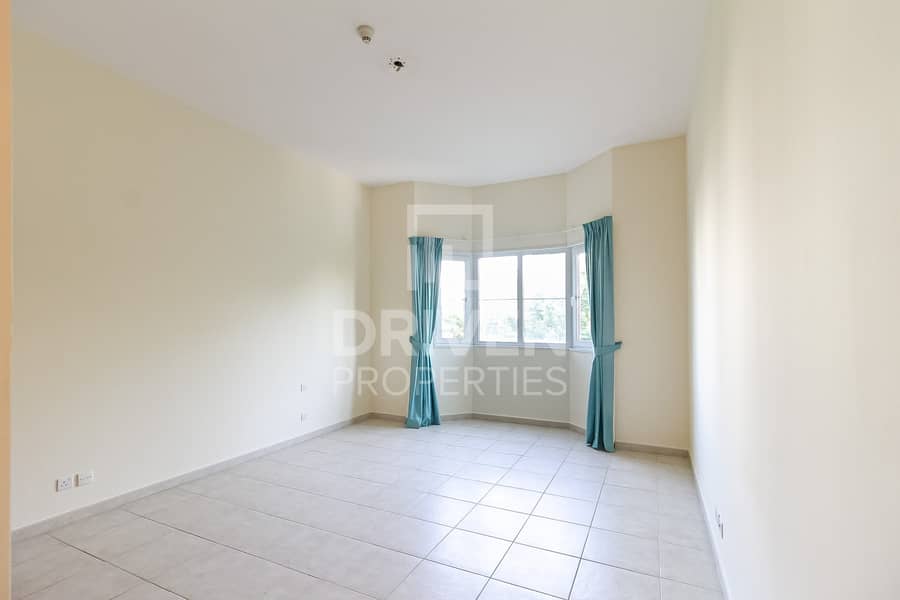 Well-managed 2 Bed Apartment | Prime Location