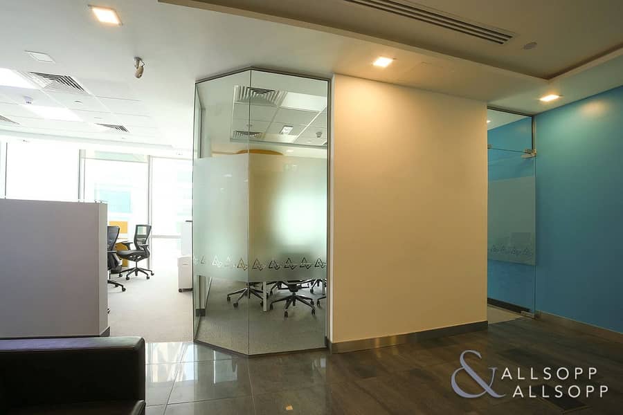 4 Fully Fitted Office | Close To Metro | DIFC