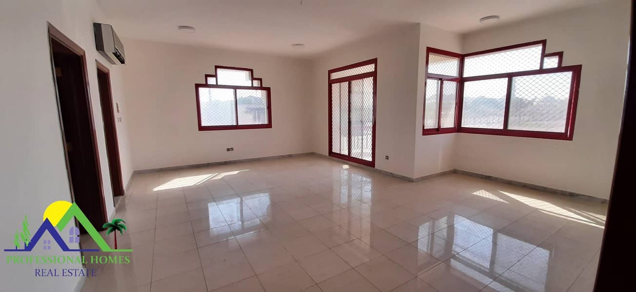 Specious private entrance 3Bedrooms in Mutawaa Specious private entrance 3Bedrooms in Mutawaa