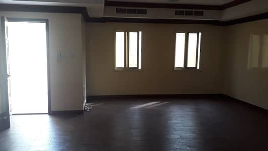 مجمع فيلات 3BHK متاح للإيجار الرميلة قبالة كورنيش عجمان الإمارات العربية المتحدة مجمع فيلات 3BHK متاح للإيجار الرميلة قبالة كورنيش عجمان الإمارات العربية المتحدة