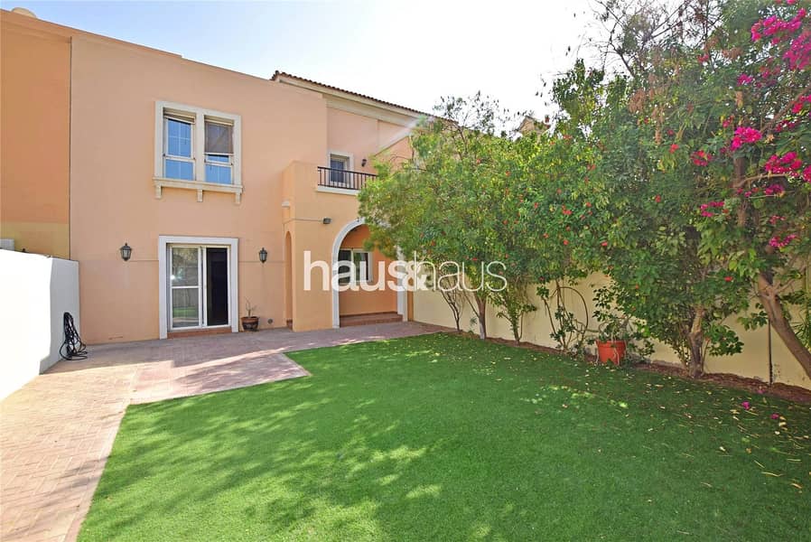 Opposite pool | Artificial grass | Ready