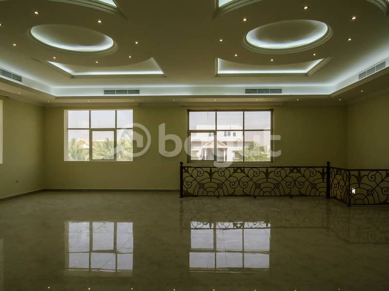 Commercial villa in prime location next to Hessa st road Al Barsha