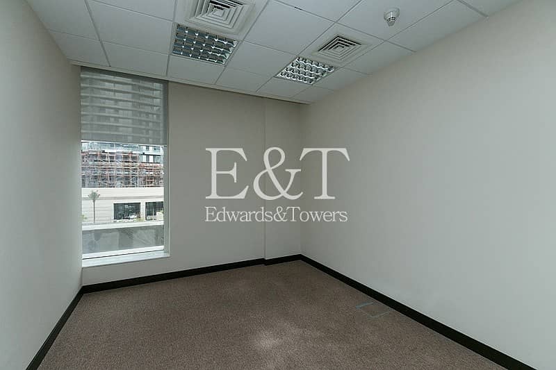 7 Fully Fitted Office rent in Emaar Square | DT