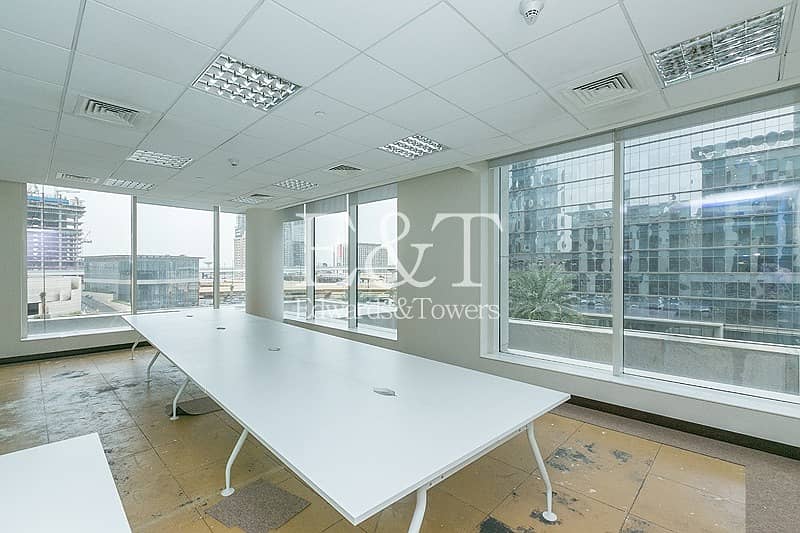 16 Fully Fitted Office rent in Emaar Square | DT