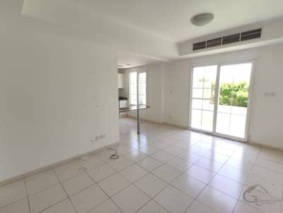 2 Bedroom+Study villa Type 4M for rent in Spring 9 2 Bedroom+Study villa Type 4M for rent in Spring 9