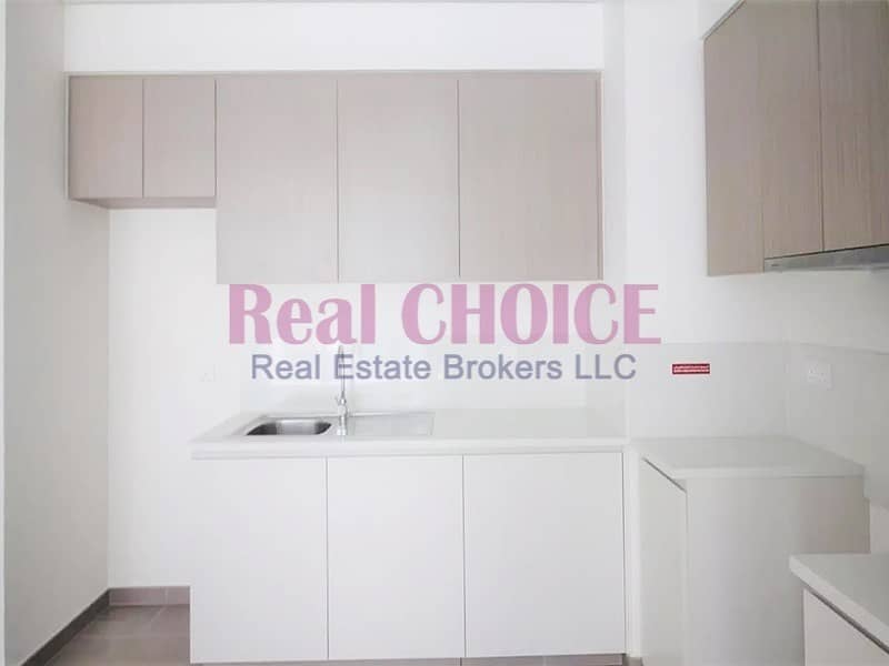4 Brand New Apartment | Mid Floor | Park Heights 1