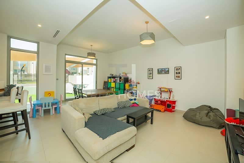 4 Pool and Park View | 3Beds+Maid | 1M