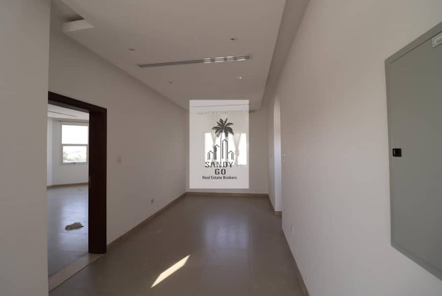 Big plot |5 Bedrooms Villa | Nad Al Sheba 4
