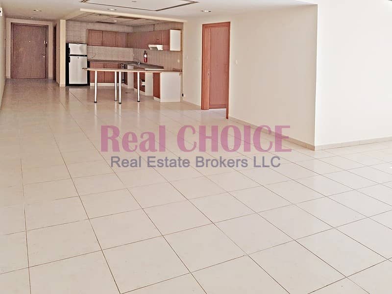 Spacious 1BR Apartment | Low Floor | Unfurnished