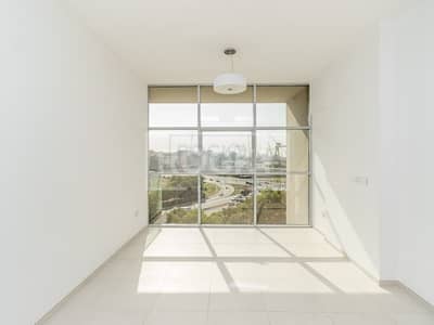 1 Bedroom Apartment for Rent in Bur Dubai, Dubai - Wonderful 1 B/R with Close Kitchen | Pool and Gym | Bur Dubai 1 Bedroom Apartment for Rent in Bur Dubai, Dubai - Wonderful 1 B/R with Close Kitchen | Pool and Gym | Bur Dubai