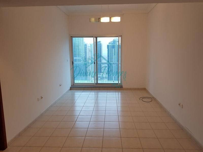 Next to Metro | Equipped Kitchen | Parking | Balcony Next to Metro | Equipped Kitchen | Parking | Balcony