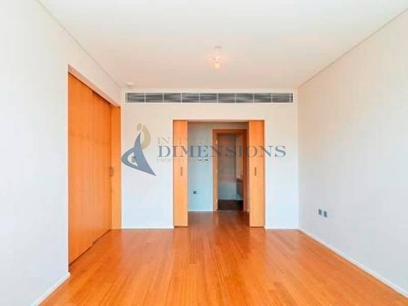 4 Ample 1BR Apartment Available in Affordable Price
